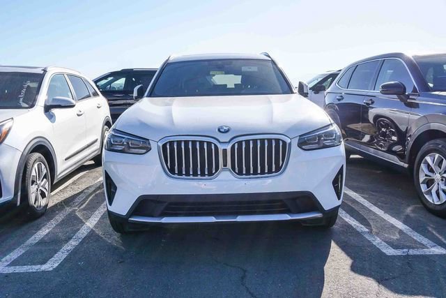 Used 2024 BMW X3 xDrive30i w/ Convenience Package w/ZPA image 3