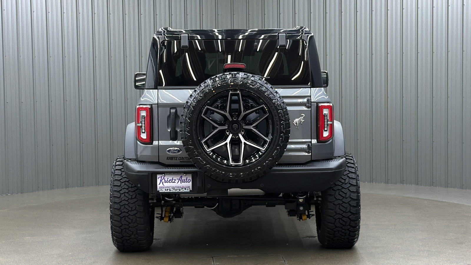 Used 2025 Ford Bronco Badlands AWD/4WD image 4
