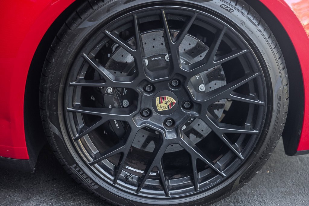 Certified 2024 Porsche 911 Carrera GTS image 24