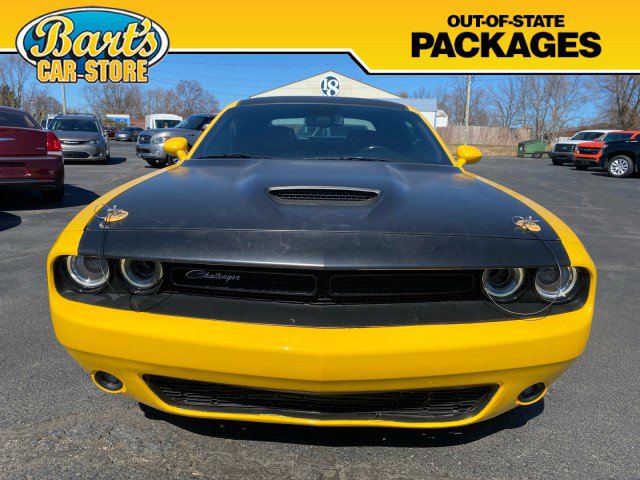Used 2017 Dodge Challenger T/A image 2