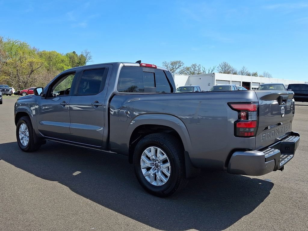 Certified 2024 Nissan Frontier SV w/ Technology Package RWD image 4