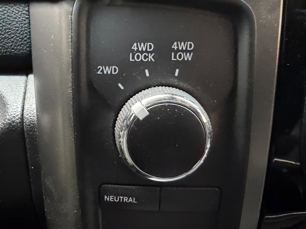 Used 2018 RAM 3500 Big Horn w/ Sport Appearance Group image 25