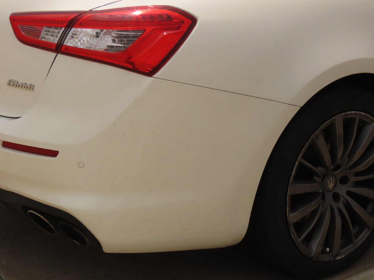 Used 2020 Maserati Ghibli RWD image 12