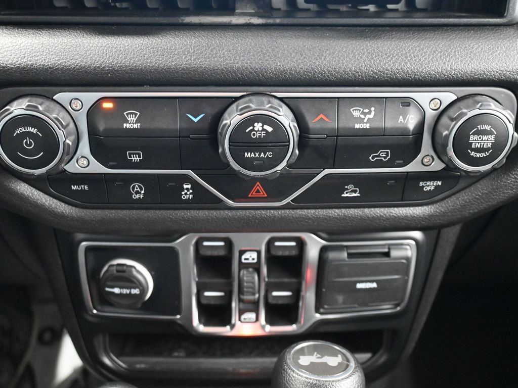Certified 2024 Jeep Wrangler Unlimited Sport AWD/4WD image 32