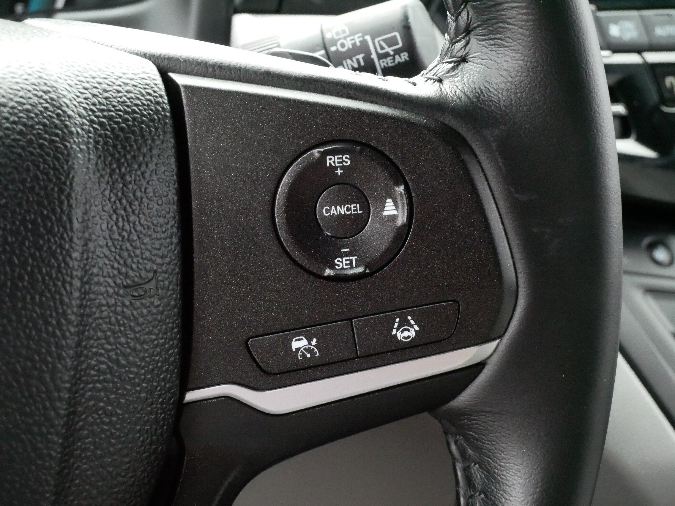Certified 2023 Honda Odyssey EX-L image 25