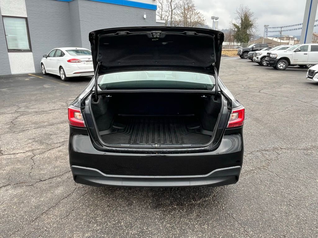 Used 2023 Subaru Legacy Premium image 22