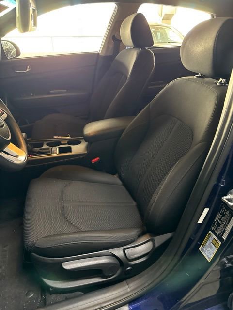 Used 2020 Kia Optima LX FWD image 5