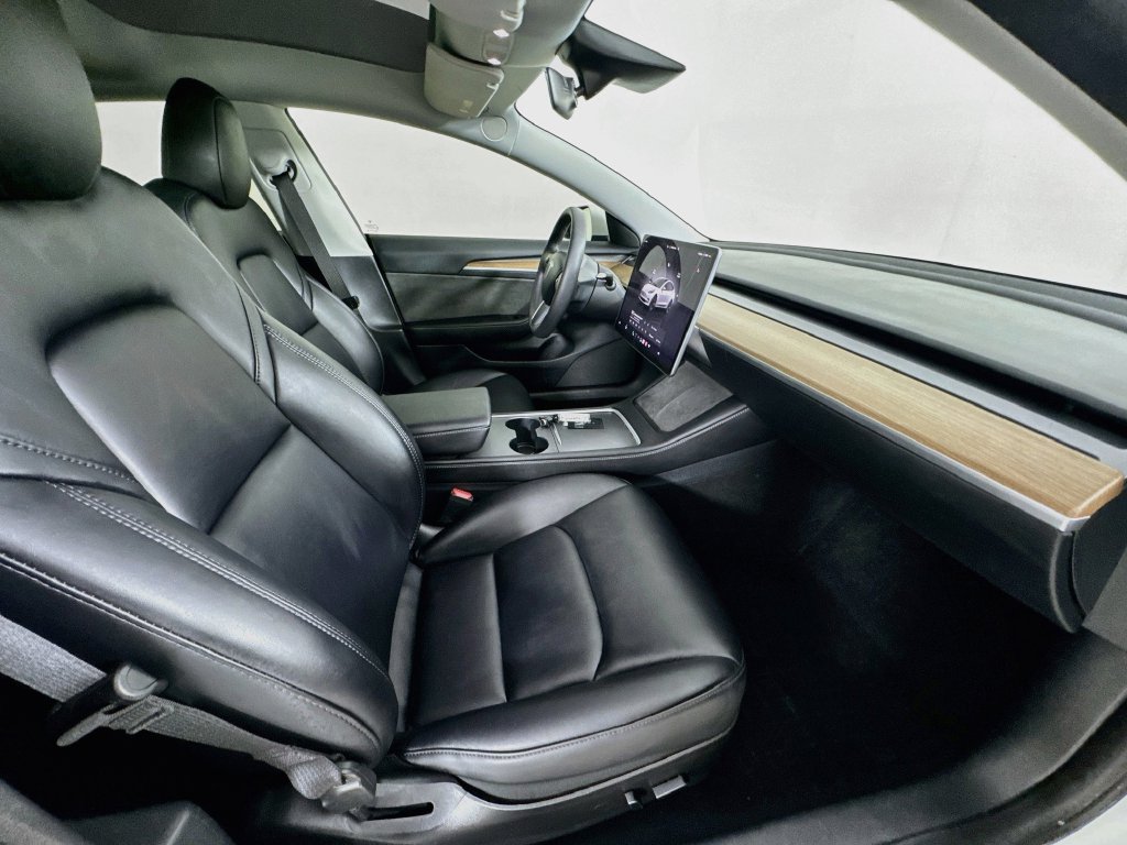 Used 2023 Tesla Model 3 Standard Range RWD image 36