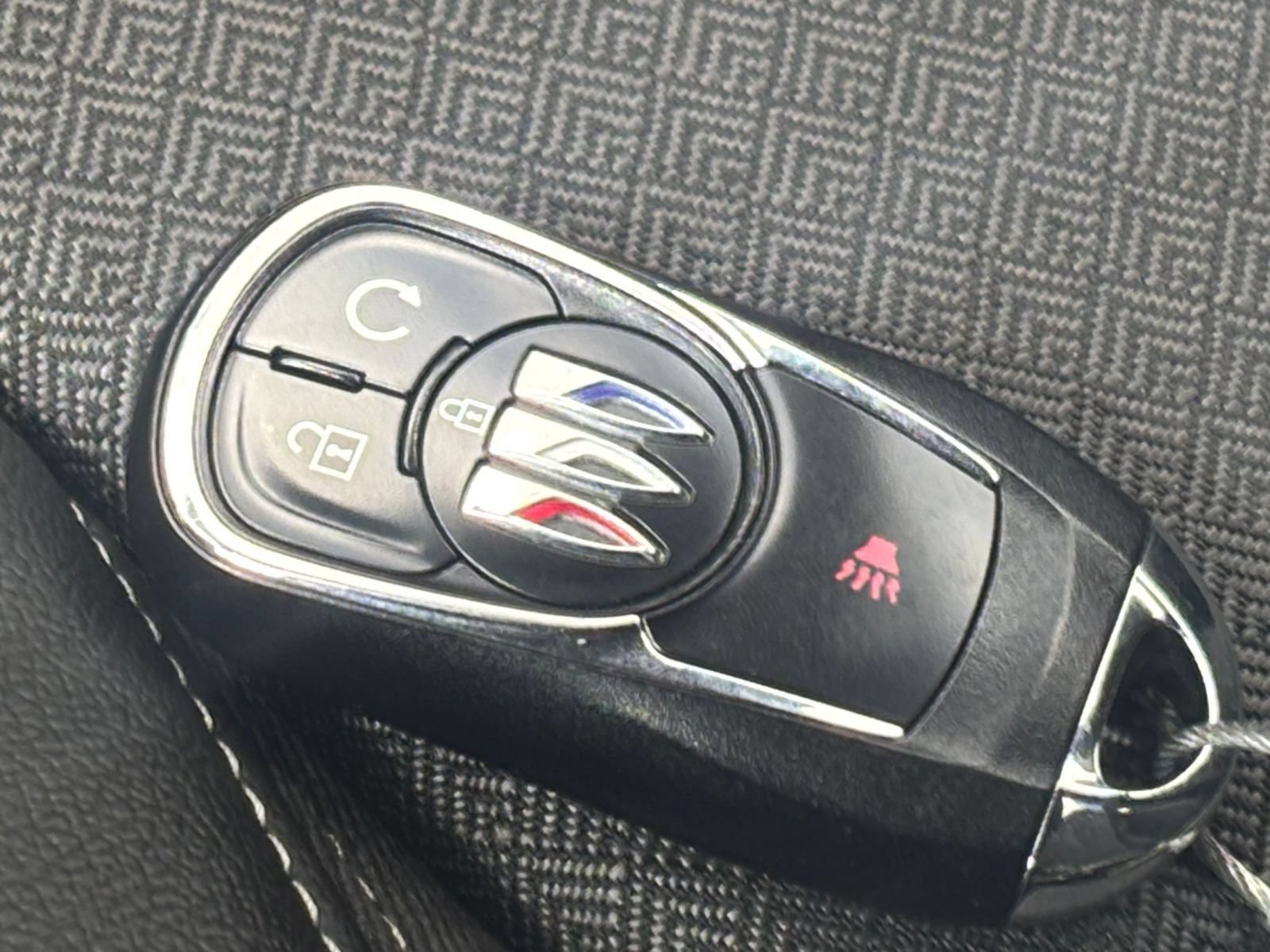 Used 2026 Buick Encore GX Preferred AWD/4WD image 19