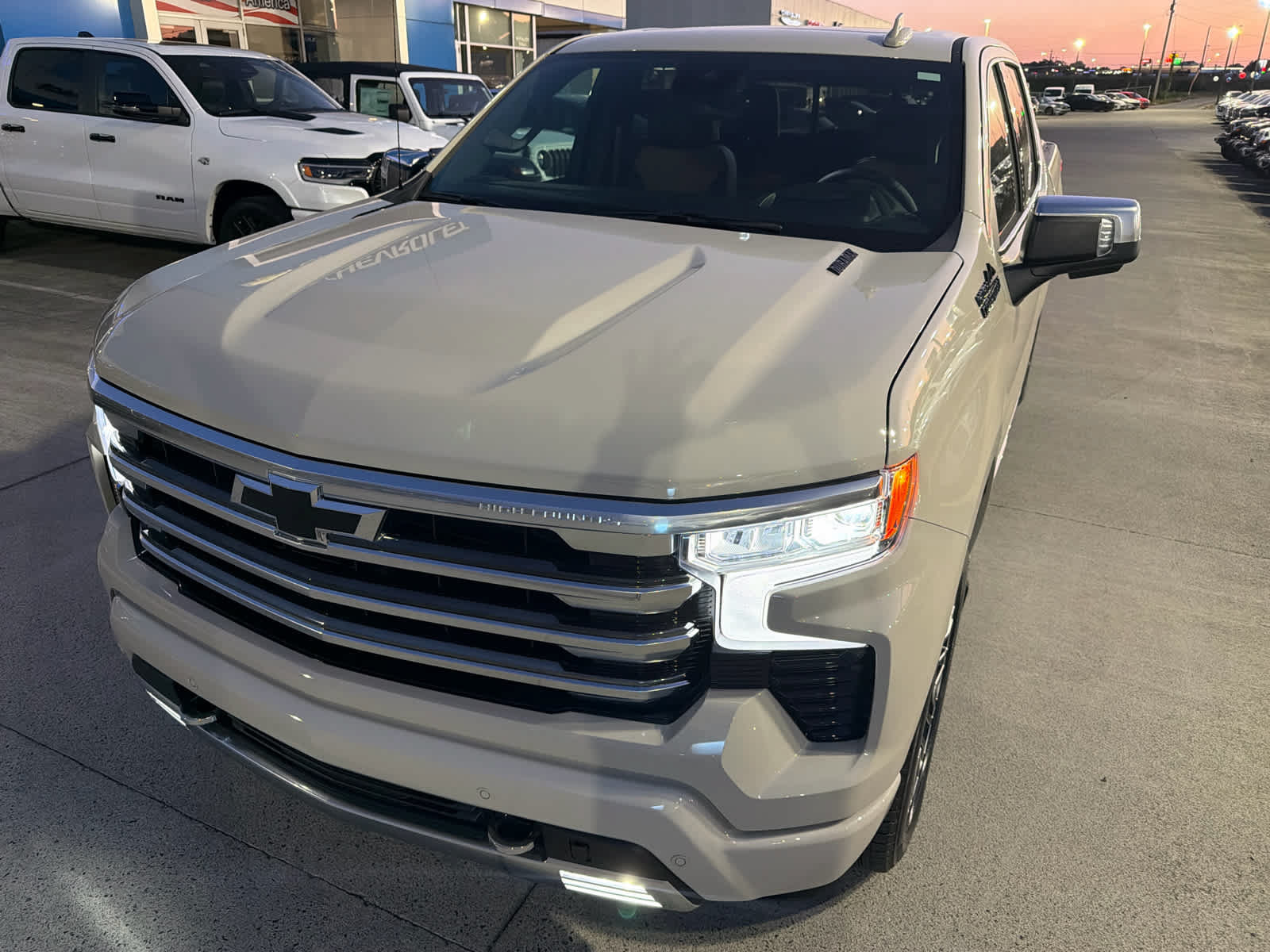 New 2026 Chevrolet Silverado 1500 High Country AWD/4WD image 2