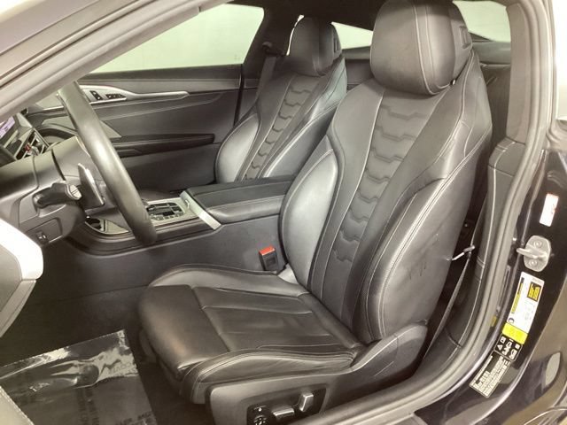 Used 2019 BMW M850i xDrive Coupe w/ M Carbon Exterior Package AWD/4WD image 30