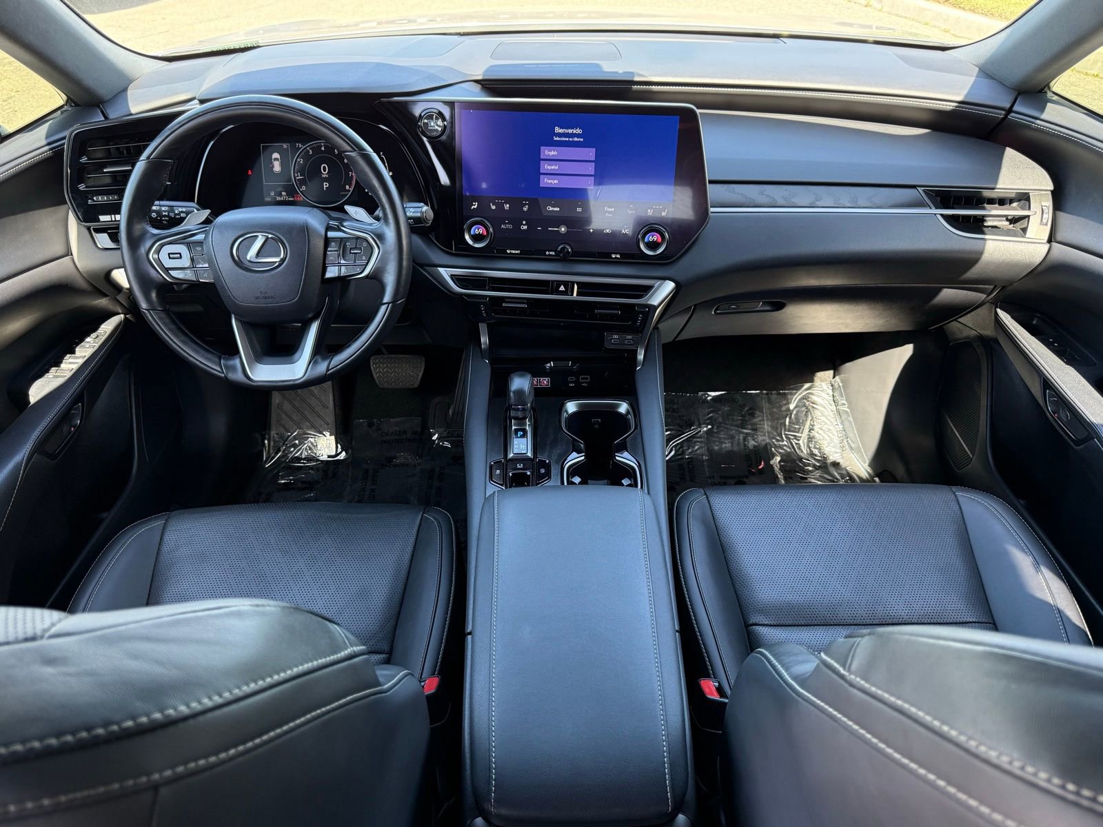 Used 2023 Lexus RX 350 Premium Plus w/ Cold Area Package image 32