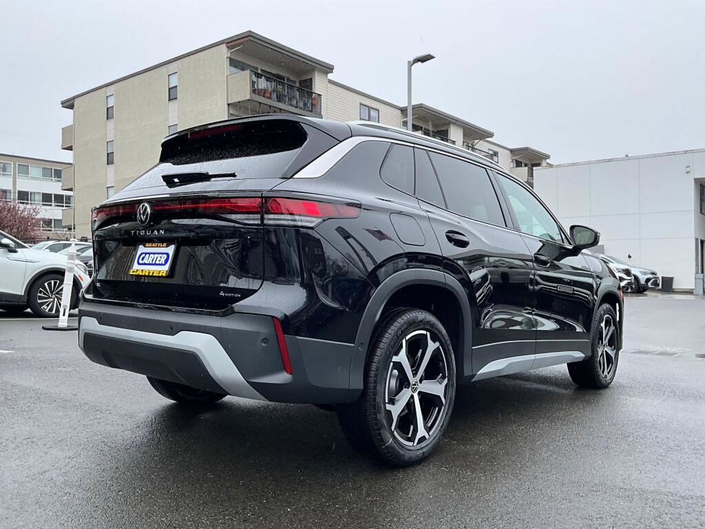 New 2026 Volkswagen Tiguan SE AWD/4WD image 8