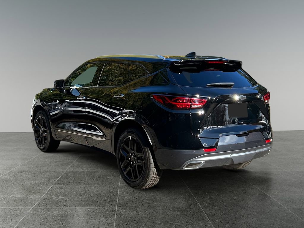 New 2025 Chevrolet Blazer Premier w/ Driver Confidence II Package AWD/4WD image 5