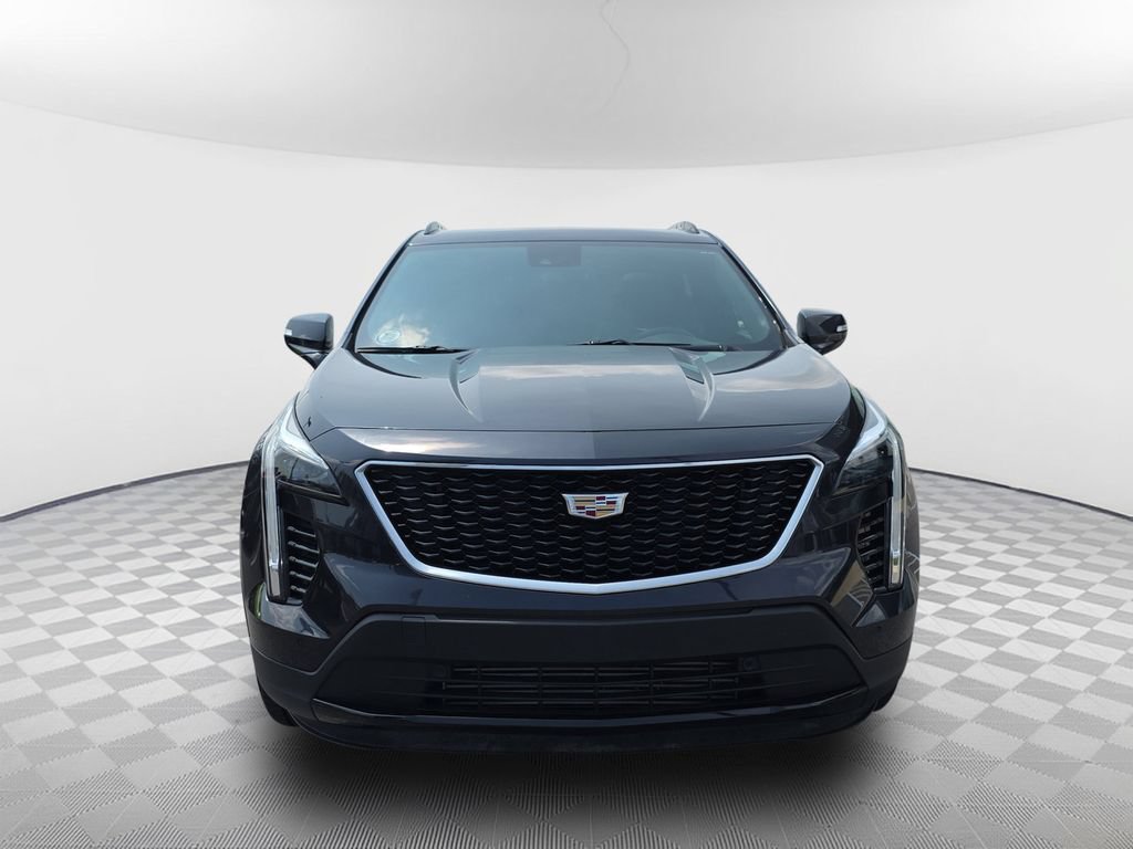 Used 2023 Cadillac XT4 Sport w/ Cold Weather Package AWD/4WD image 3