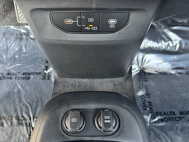 Used 2025 Kia EV6 Light image 28