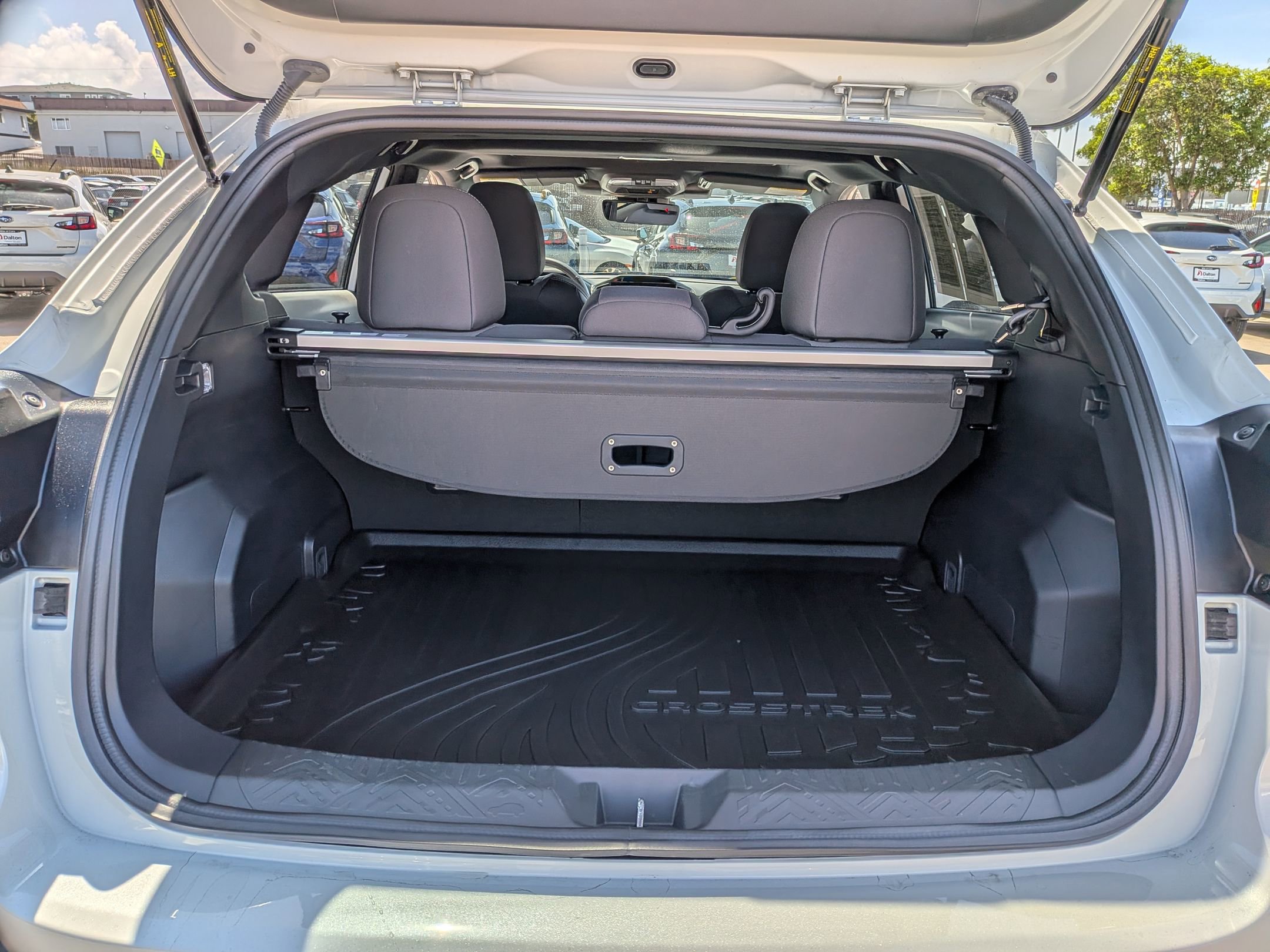 Certified 2025 Subaru Crosstrek 2.5i Sport w/ Crosstrek Mirror Package image 33