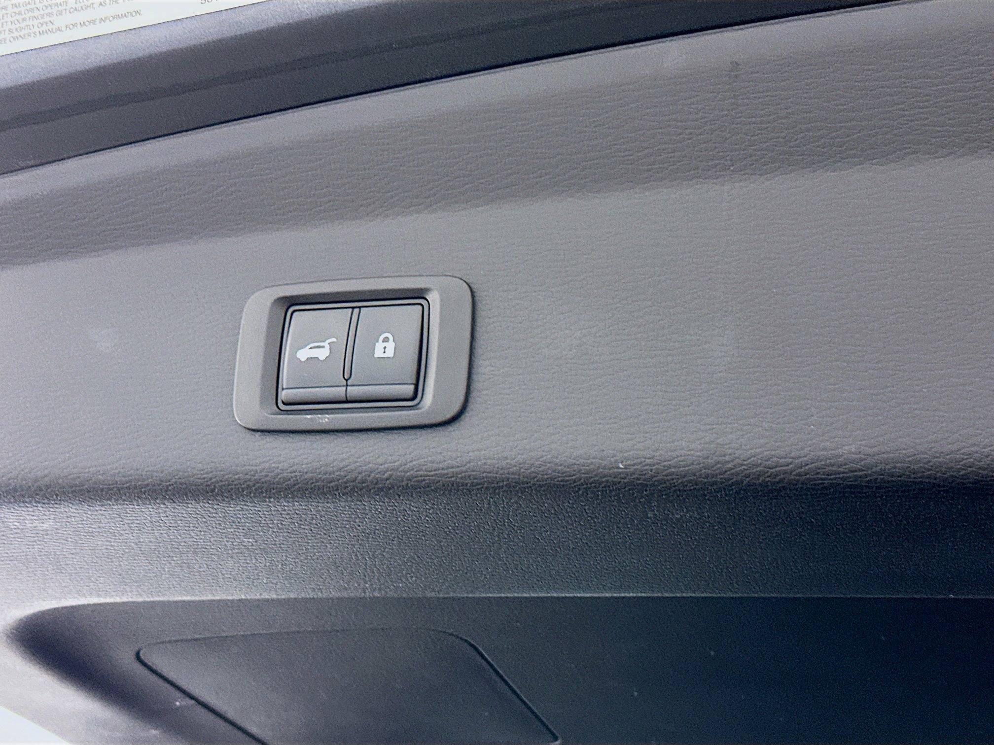 Used 2024 Mitsubishi Outlander SE image 31