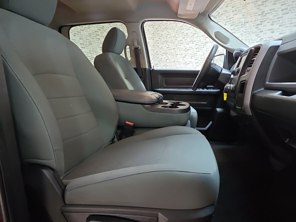 Used 2017 RAM 1500 Express image 11