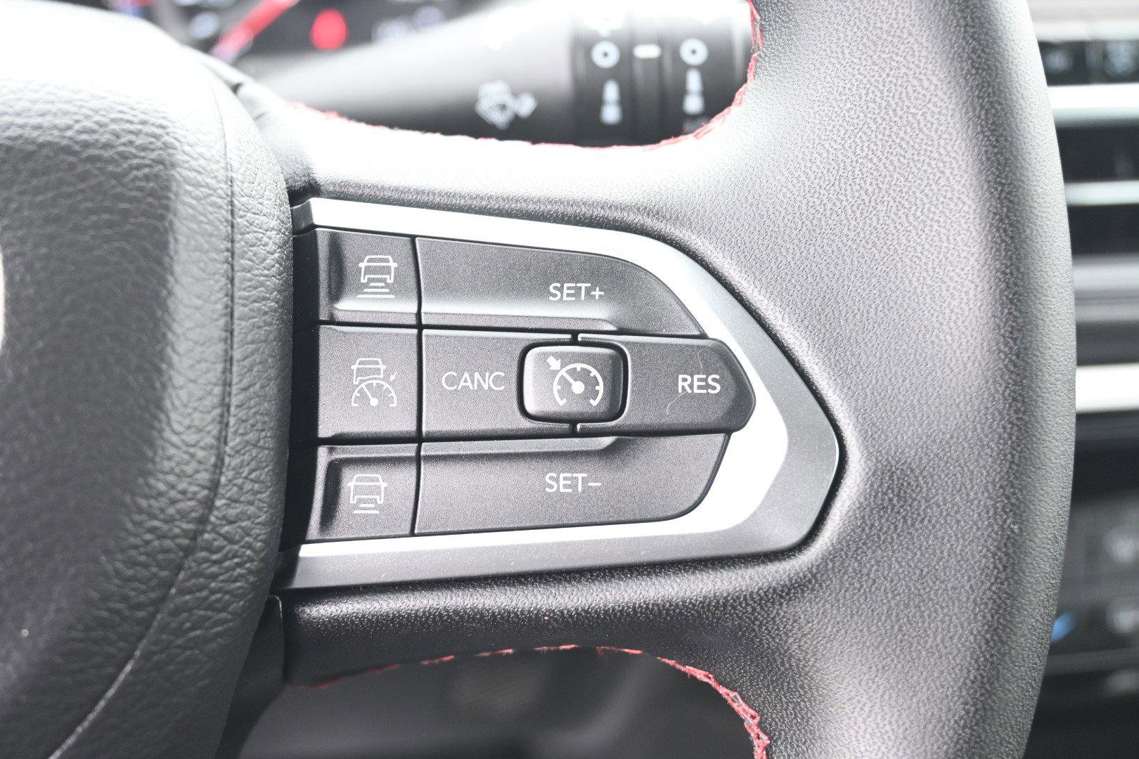 Used 2024 Jeep Compass Trailhawk image 20