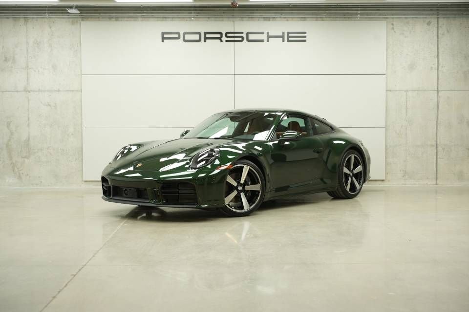 New 2026 Porsche 911 Carrera RWD image 1