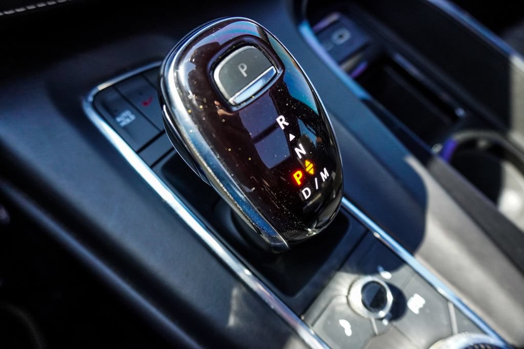 Used 2024 Cadillac Escalade V AWD/4WD image 32