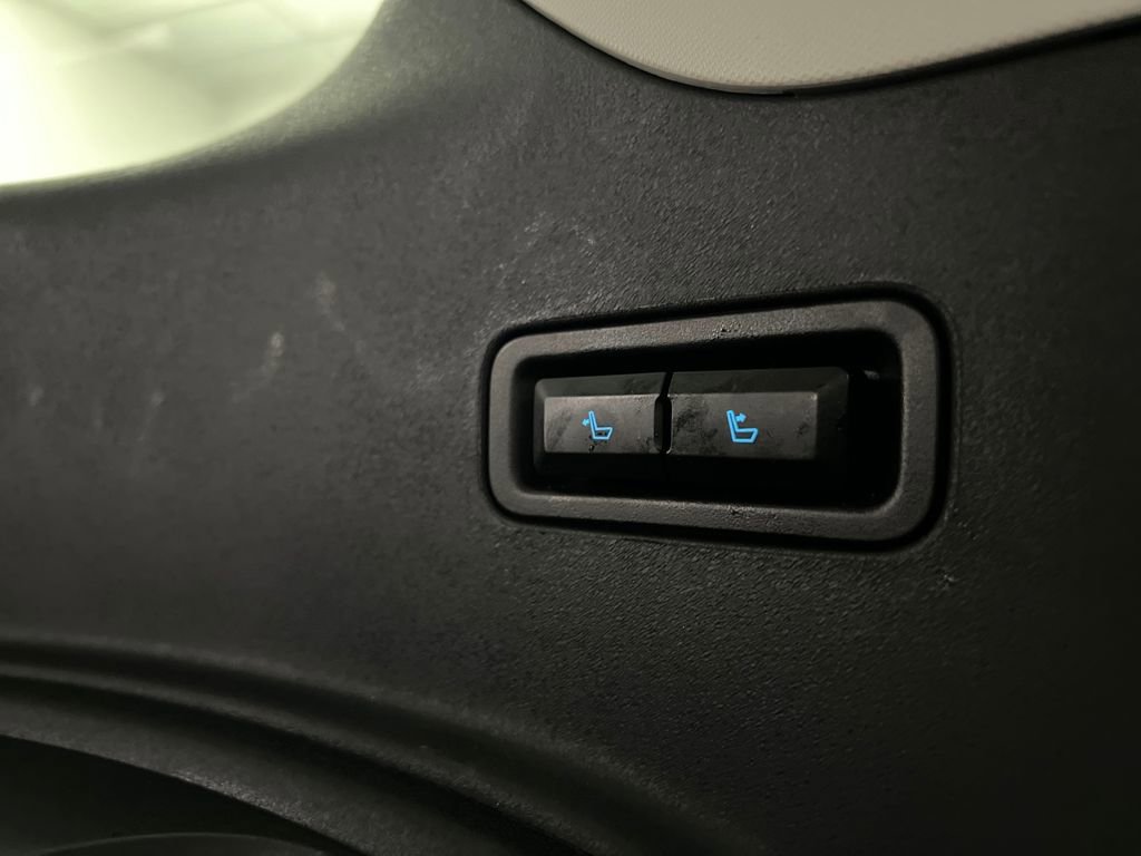 Used 2025 Ford Expedition Platinum AWD/4WD image 35