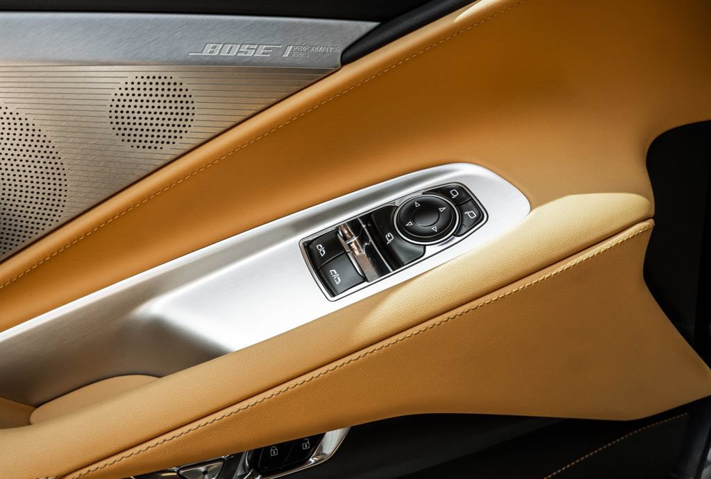 Used 2020 Chevrolet Corvette Stingray Preferred Cpe w/ 2LT Preferred Equipment Group RWD image 15