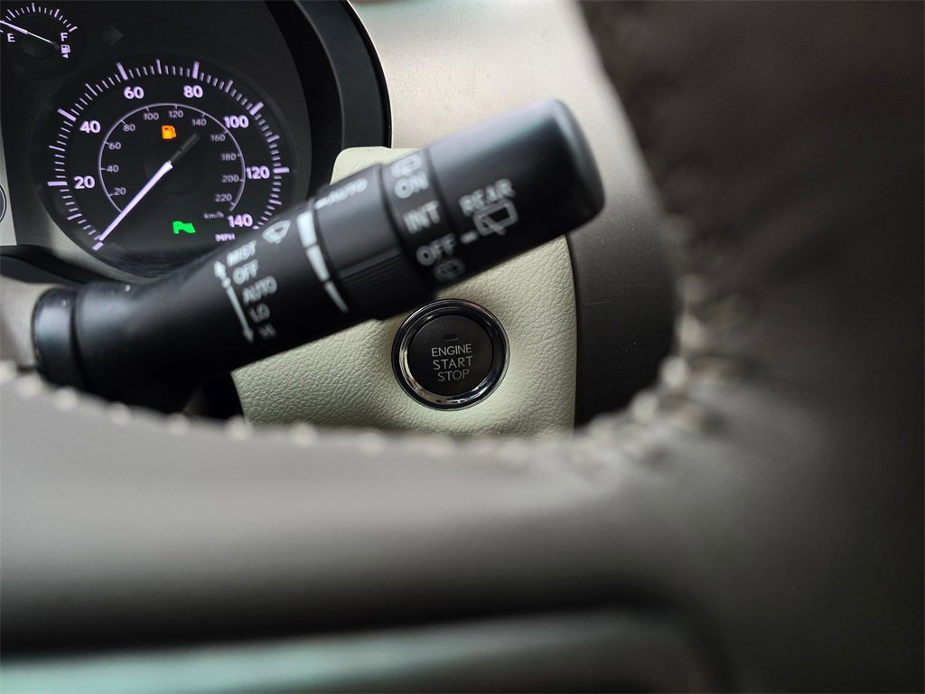 Used 2013 Lexus GX 460 Premium image 21