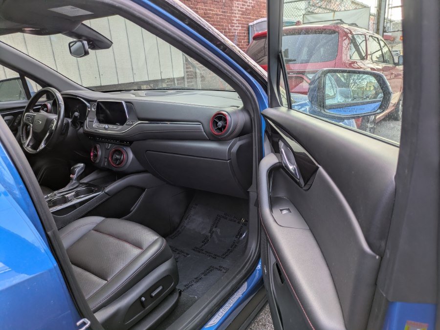 Used 2021 Chevrolet Blazer RS w/ Enhanced Convenience Package image 13