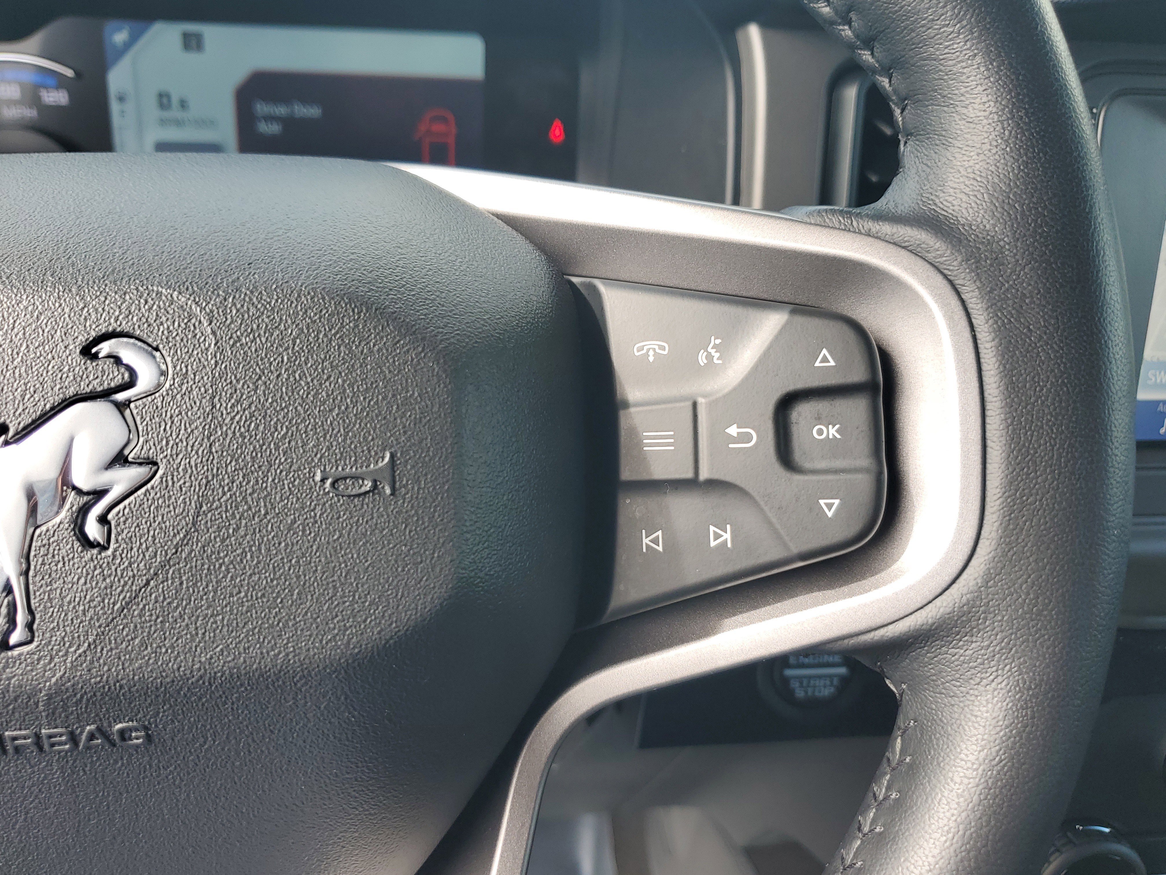 Used 2021 Ford Bronco Outer Banks image 23