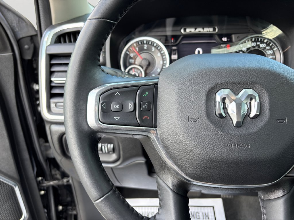 Used 2022 RAM 1500 Laramie AWD/4WD image 21