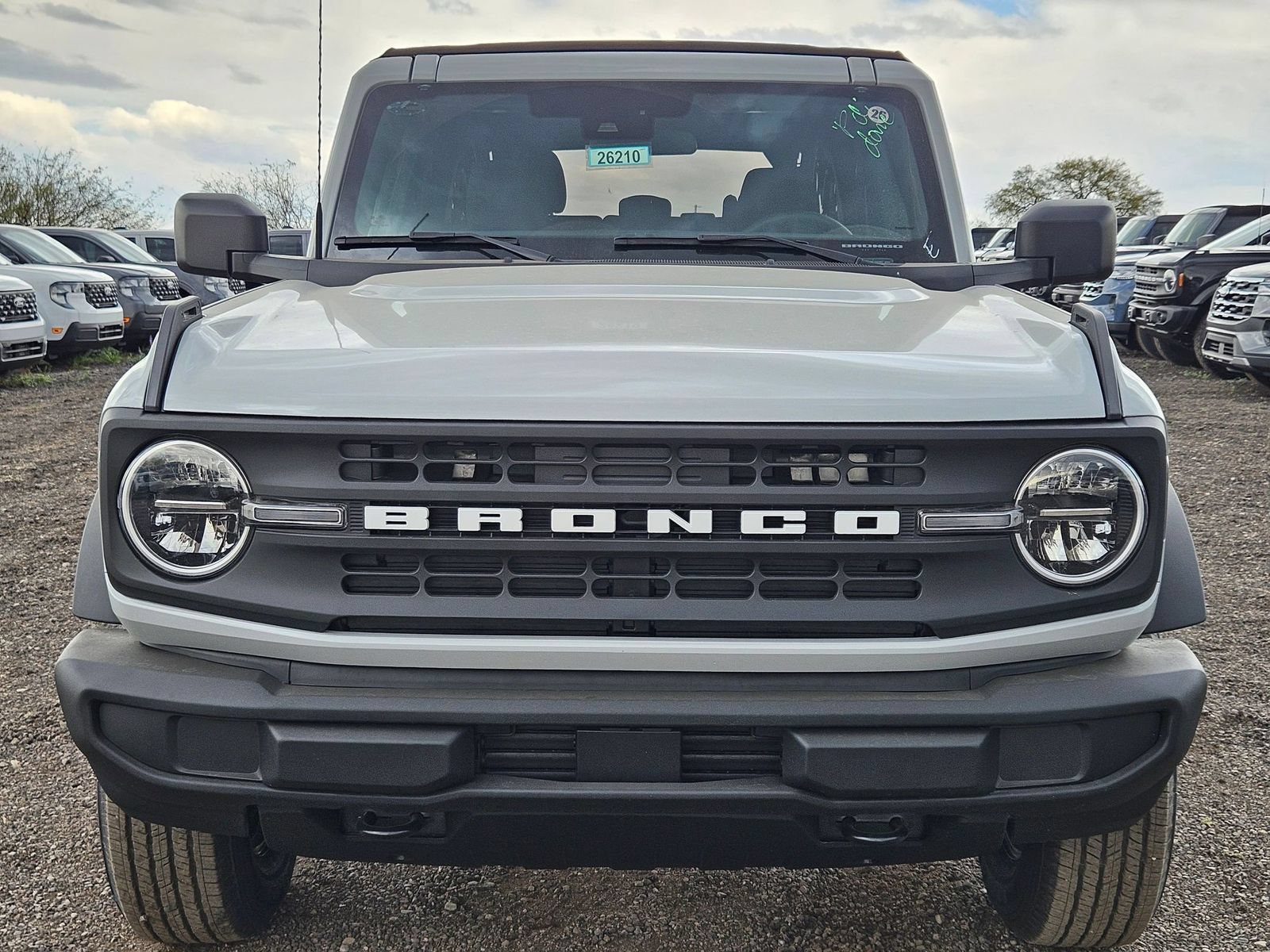 New 2026 Ford Bronco 4-Door AWD/4WD image 2