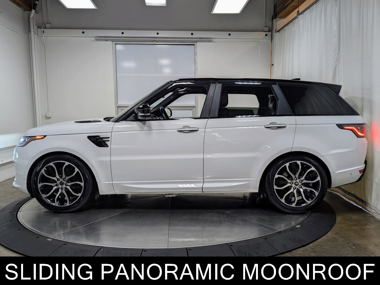 Used 2019 Land Rover Range Rover Sport HSE Dynamic image 5
