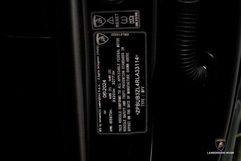 Used 2024 Lamborghini Urus S image 63