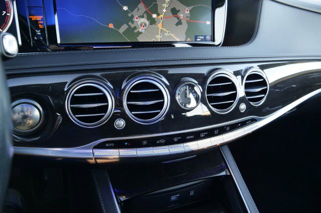 Used 2017 Mercedes-Benz S 550 4MATIC Sedan image 20