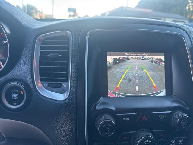 Used 2020 Dodge Durango SXT image 24