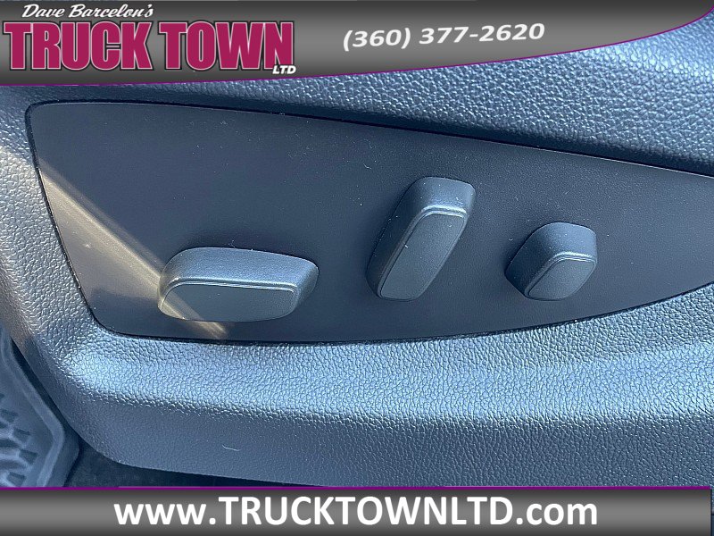 Used 2016 Chevrolet Silverado 3500 LTZ AWD/4WD image 34