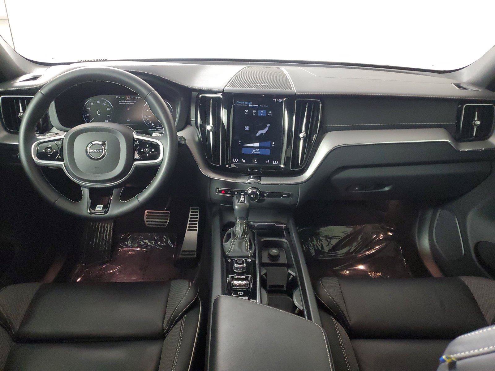 Used 2020 Volvo XC60 T5 R-Design w/ Protection Package Premier AWD/4WD image 15