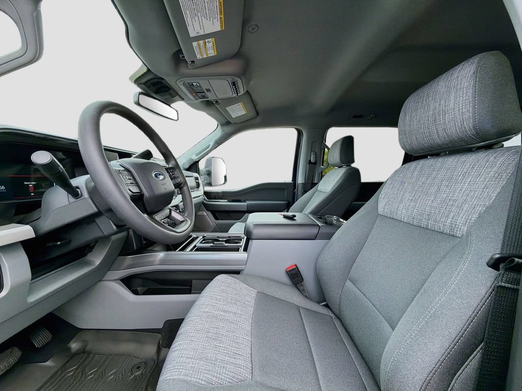 New 2026 Ford F250 XLT w/ XLT Premium Package AWD/4WD image 24