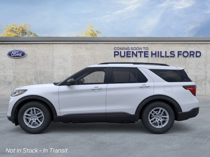 New 2026 Ford Explorer Active RWD image 3