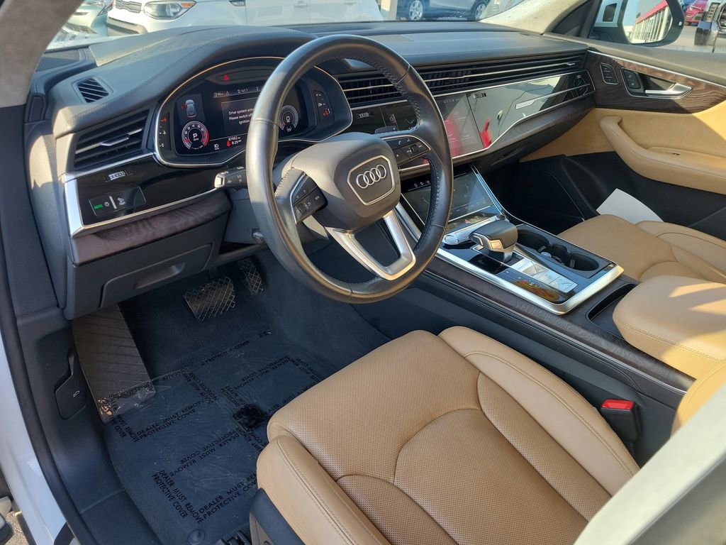 Used 2019 Audi Q8 Prestige image 19