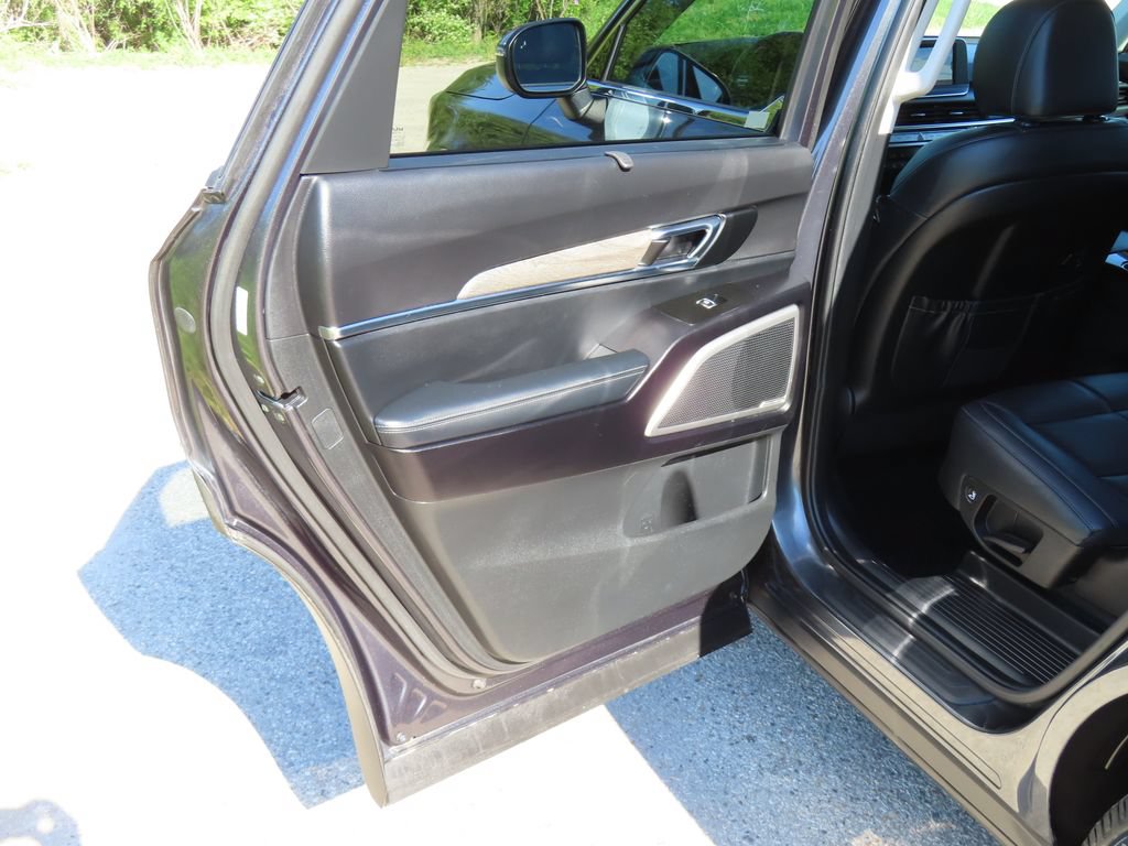Used 2022 Kia Telluride EX AWD/4WD image 34