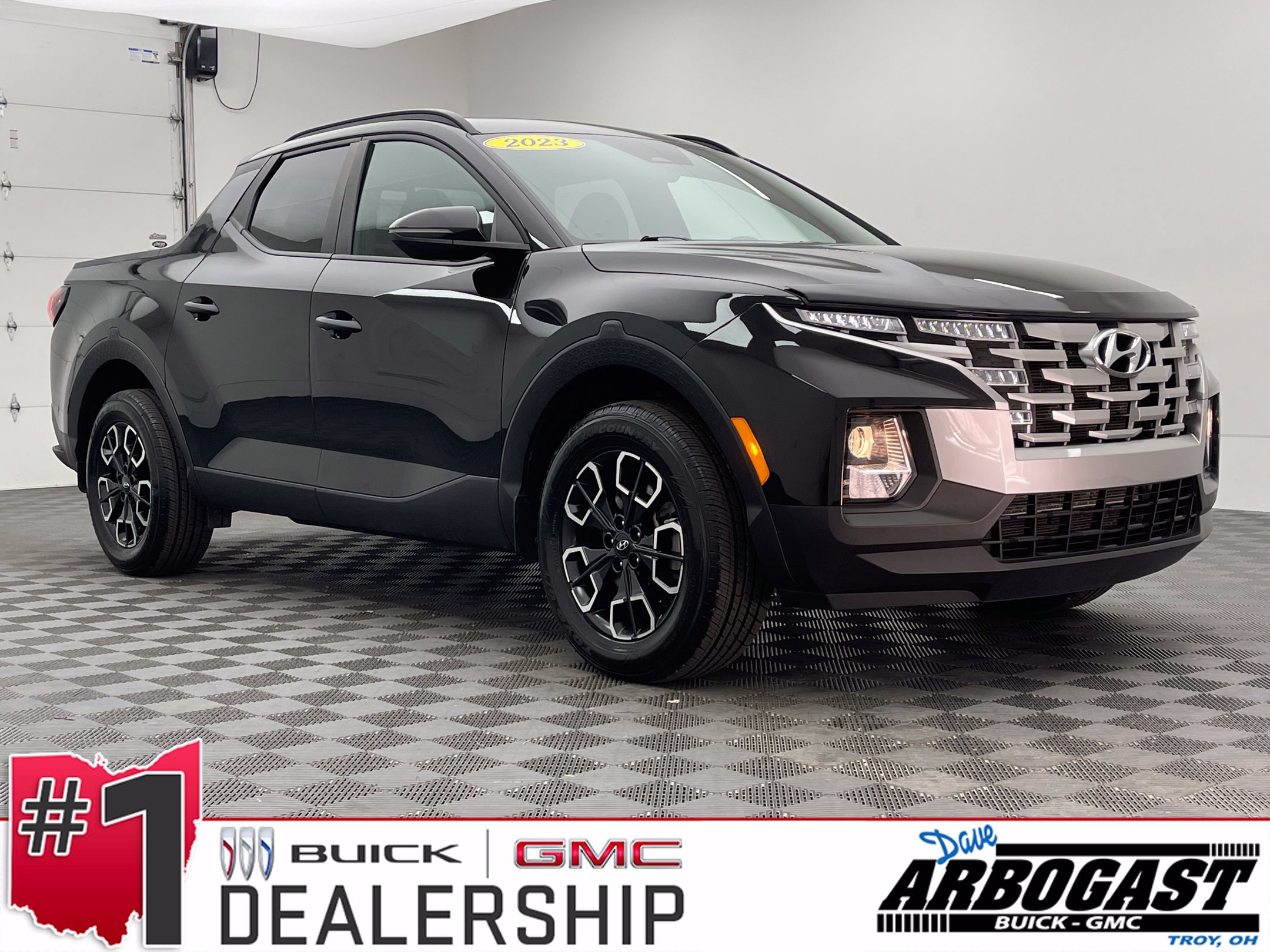Used 2023 Hyundai Santa Cruz SEL w/ Activity Package AWD/4WD image 1
