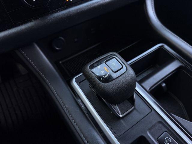 Used 2024 Nissan Pathfinder SL w/ SL Premium Package image 19