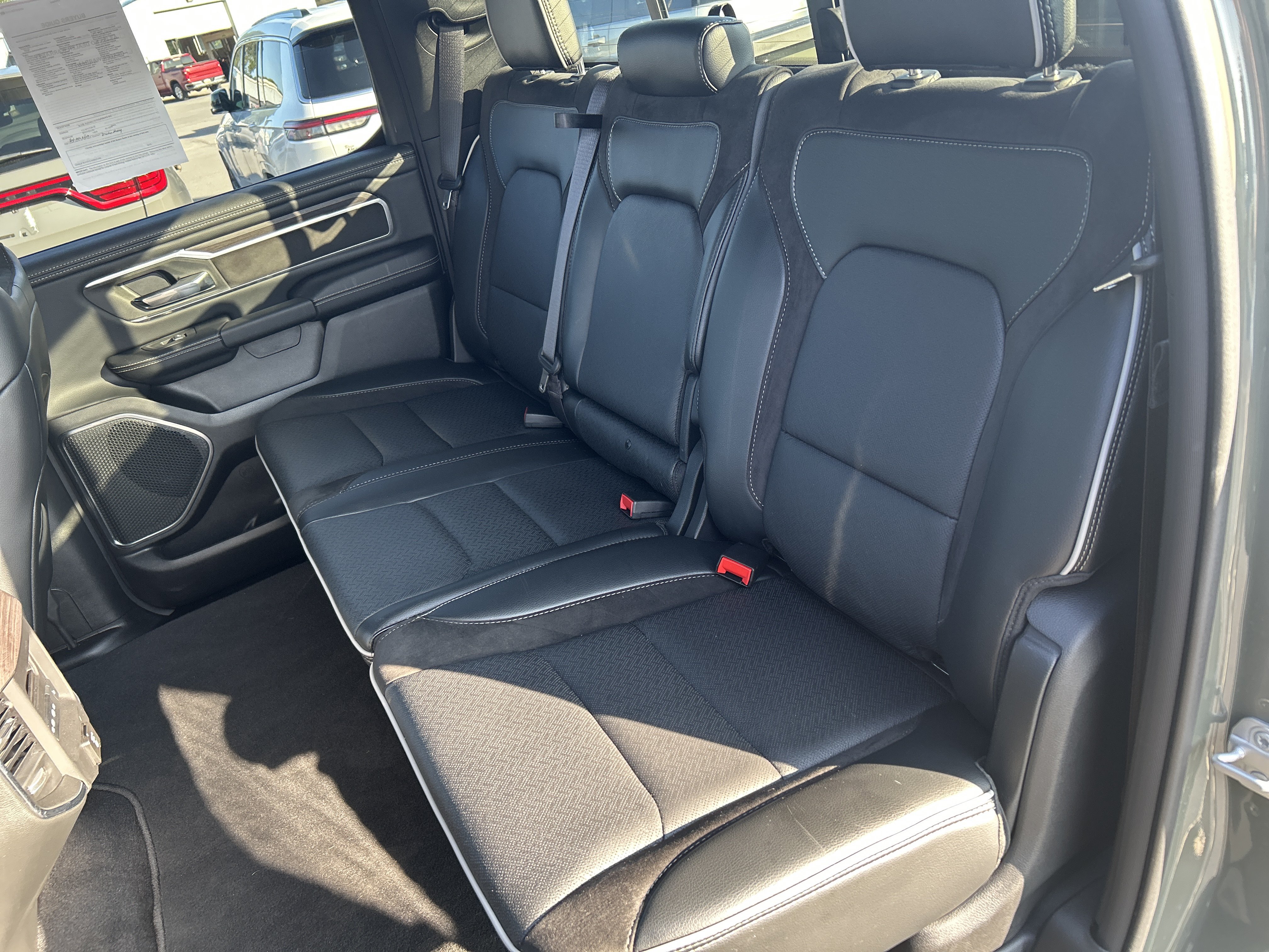 Used 2026 RAM 1500 Laramie AWD/4WD image 25