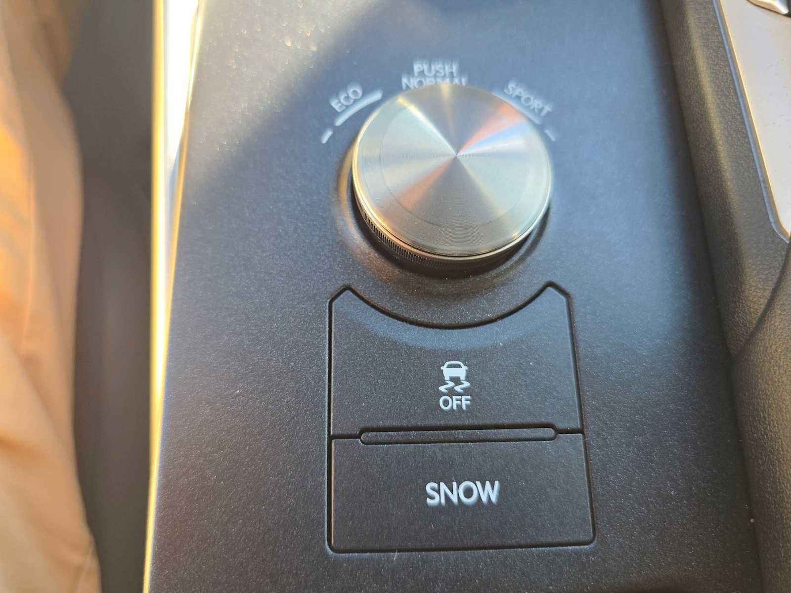 Used 2018 Lexus IS 300 image 32