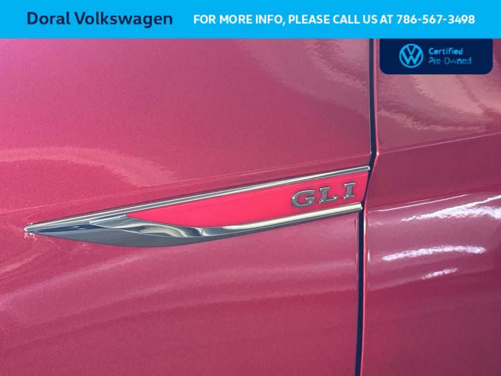 Certified 2023 Volkswagen Jetta GLI Autobahn image 10