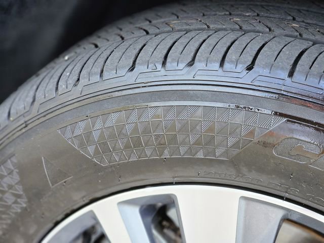 Certified 2024 Nissan Pathfinder SL FWD image 11