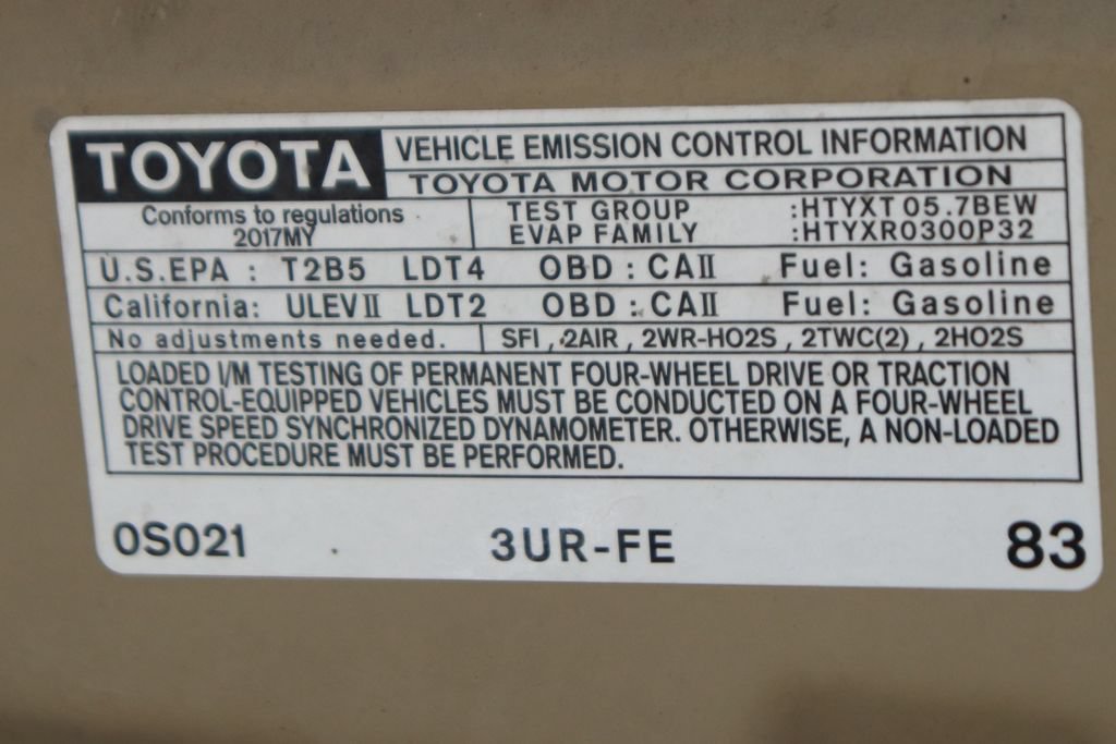 Used 2017 Toyota Tundra SR5 w/ SR5 Upgrade Package RWD image 13